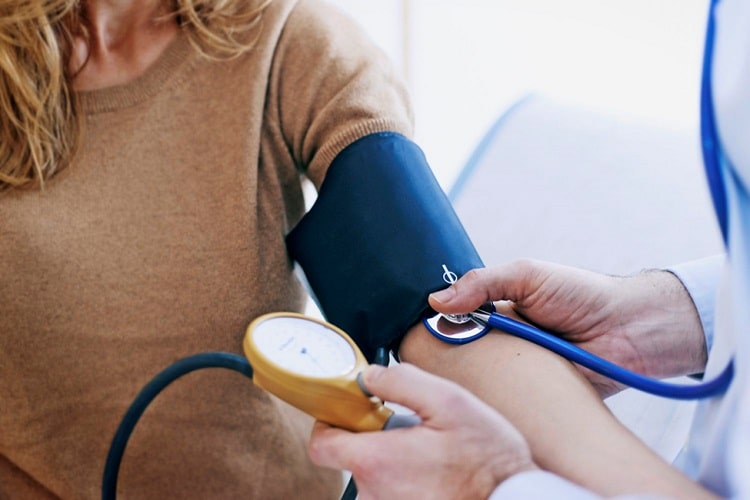 اندازهگیری فشارخون